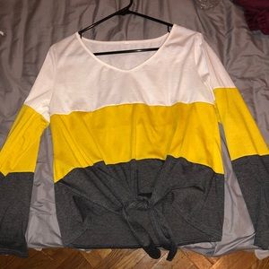 Colorblock tie shirt size medium